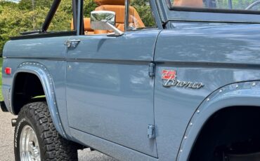 Ford-Bronco-1976-Convertible-26