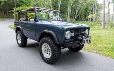 Ford-Bronco-1976-Convertible-3