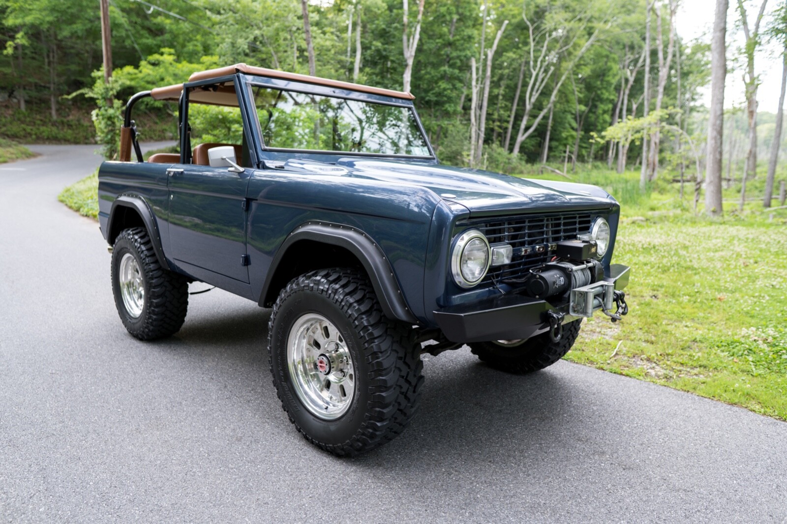 Ford-Bronco-1976-Convertible-3