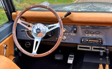 Ford-Bronco-1976-Convertible-36