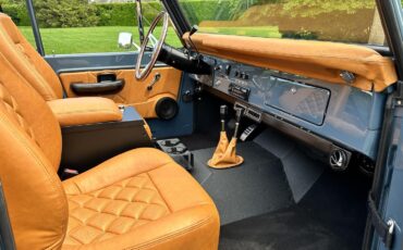 Ford-Bronco-1976-Convertible-38