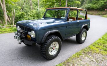 Ford-Bronco-1976-Convertible