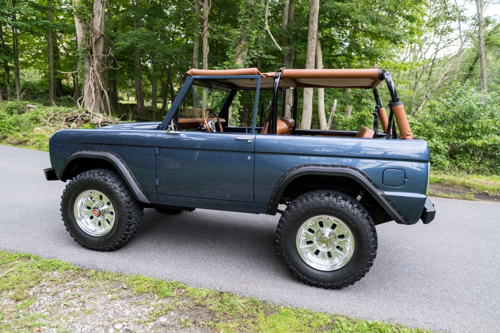 Ford-Bronco-1976-Convertible-6