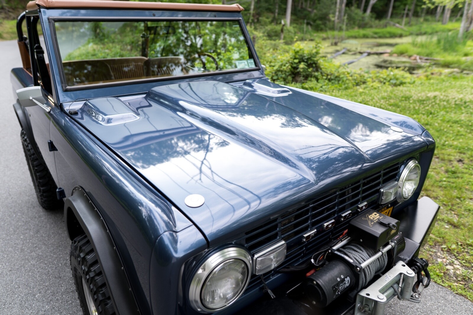 Ford-Bronco-1976-Convertible-8