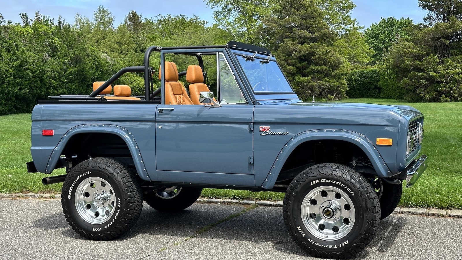 Ford-Bronco-1976-Convertible-9