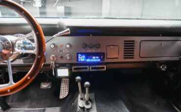 Ford-Bronco-1977-14