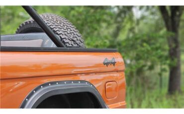 Ford-Bronco-1977-16