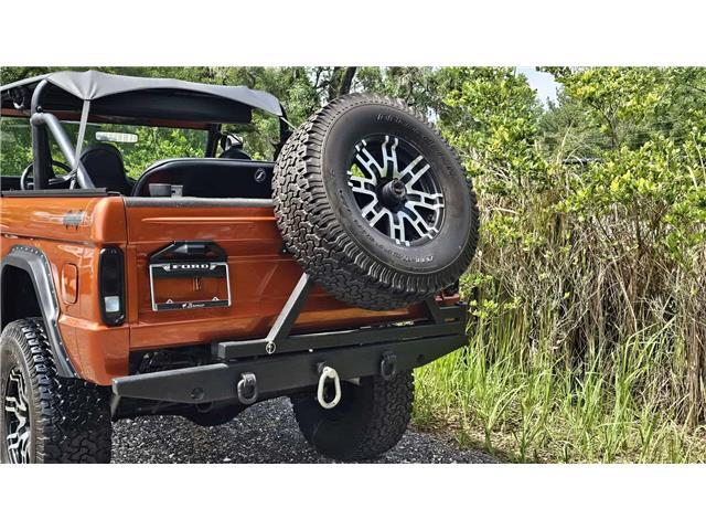 Ford-Bronco-1977-18