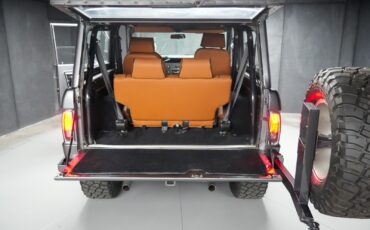 Ford-Bronco-1977-23
