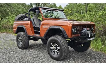 Ford-Bronco-1977-4