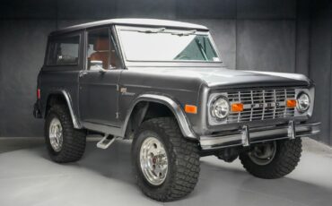Ford-Bronco-1977-7