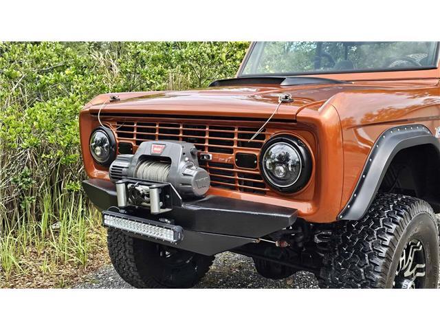 Ford-Bronco-1977-9