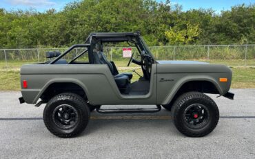 Ford-Bronco-1977-SUV-13