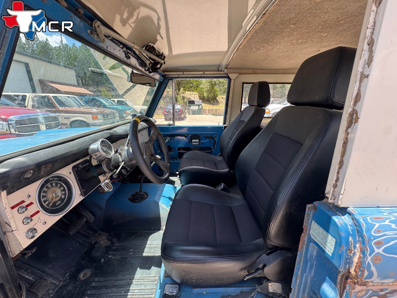 Ford-Bronco-1977-Utility-19