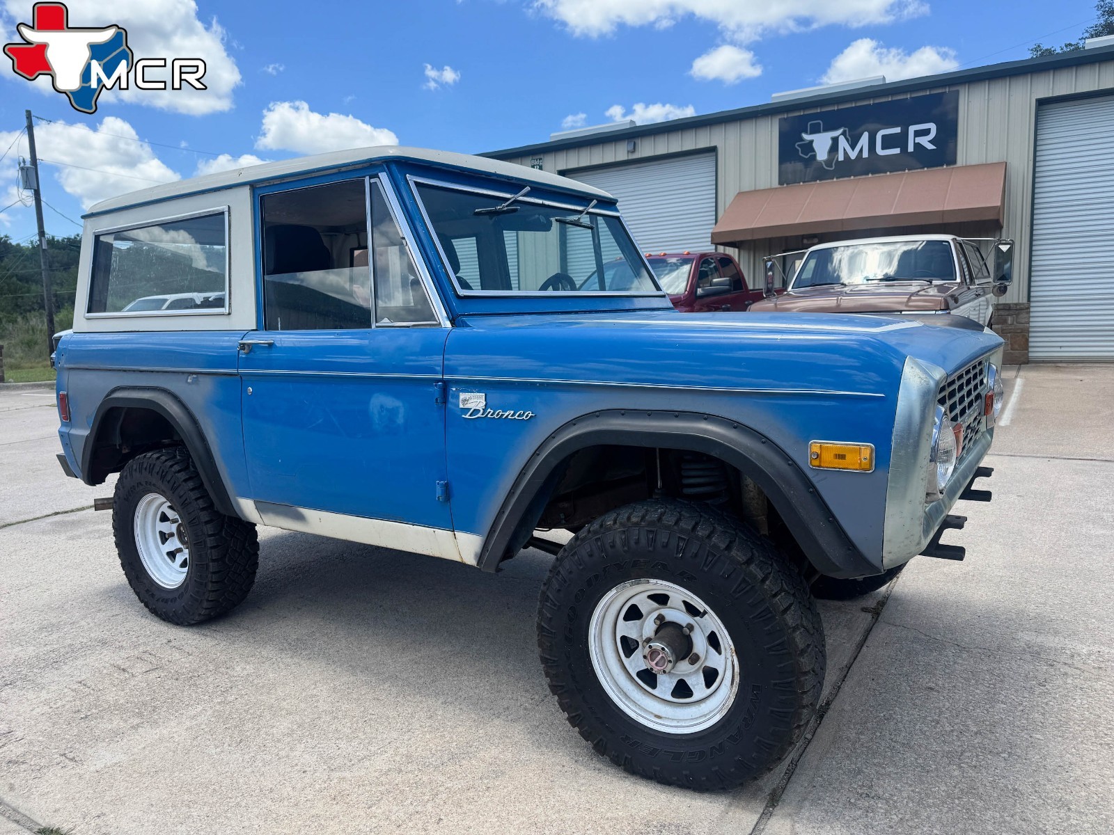 Ford-Bronco-1977-Utility-4