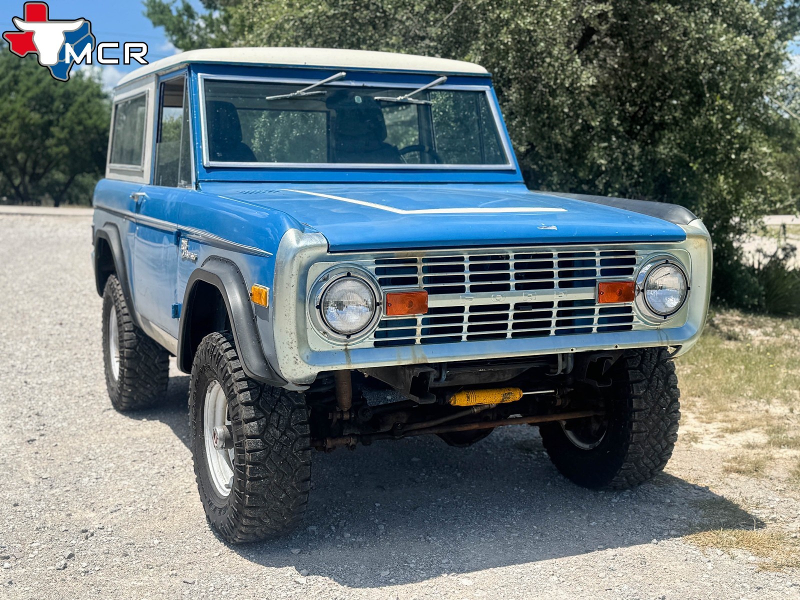 Ford-Bronco-1977-Utility-8
