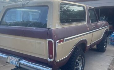 Ford-Bronco-1978-2