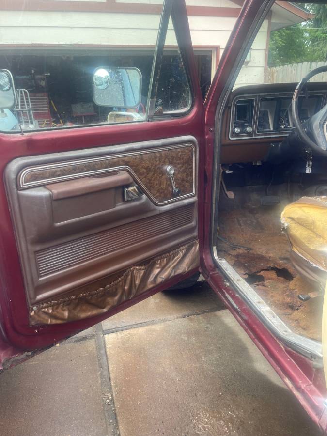 Ford-Bronco-1978-8