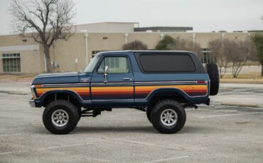 Ford-Bronco-1978-SUV-11