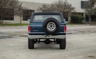 Ford-Bronco-1978-SUV-12