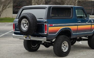 Ford-Bronco-1978-SUV-16