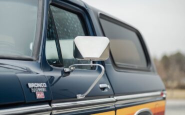 Ford-Bronco-1978-SUV-21