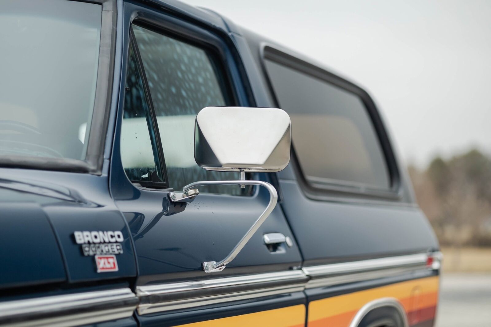 Ford-Bronco-1978-SUV-21