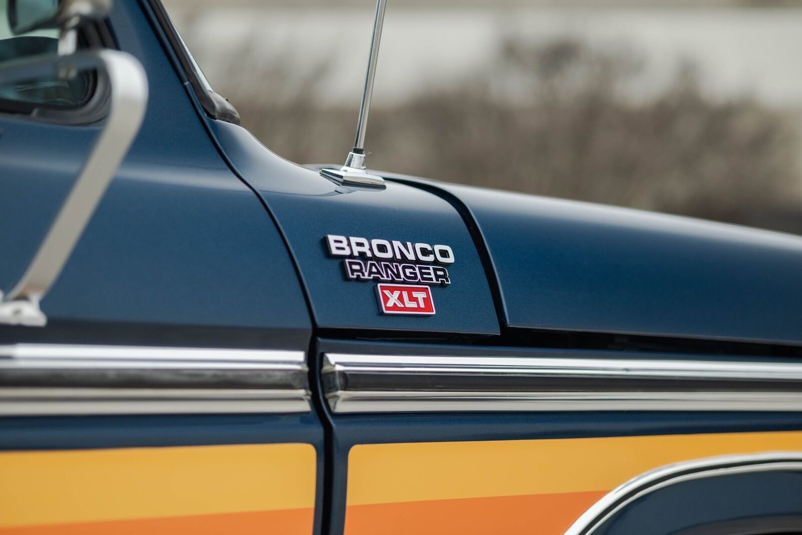 Ford-Bronco-1978-SUV-26