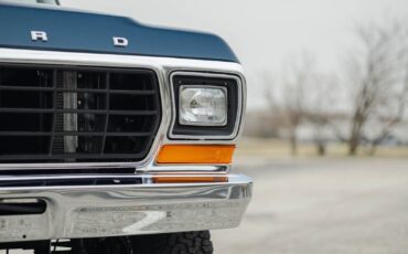 Ford-Bronco-1978-SUV-32