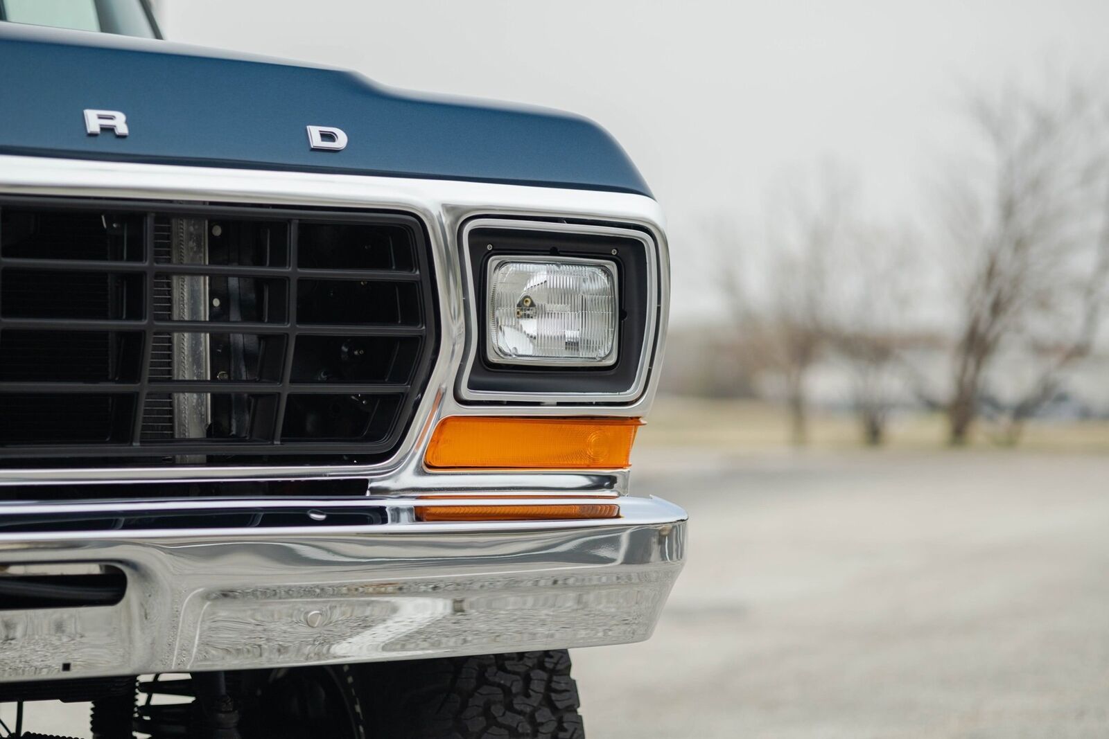 Ford-Bronco-1978-SUV-32