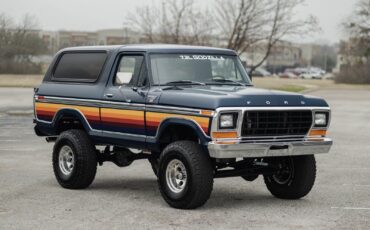Ford-Bronco-1978-SUV-4