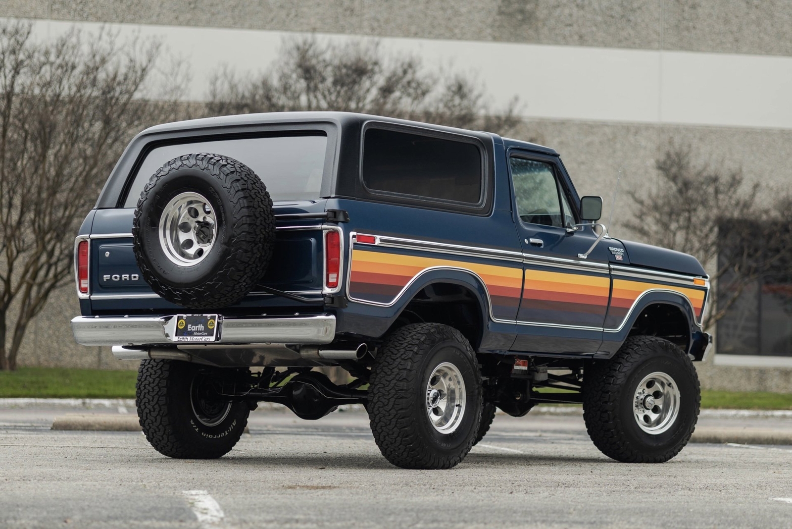 Ford-Bronco-1978-SUV-6