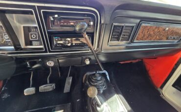 Ford-Bronco-1979-15