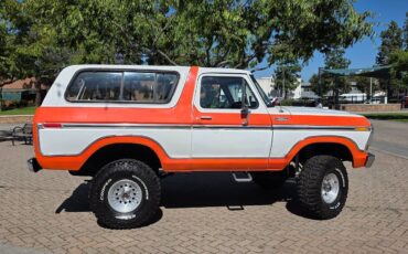 Ford-Bronco-1979-9