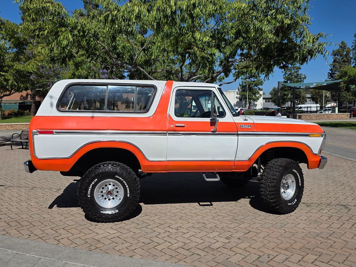Ford-Bronco-1979-9