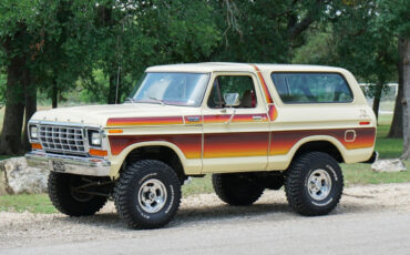 Ford-Bronco-1979-SUV-1