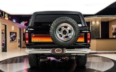 Ford-Bronco-1979-SUV-15