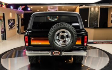 Ford-Bronco-1979-SUV-16