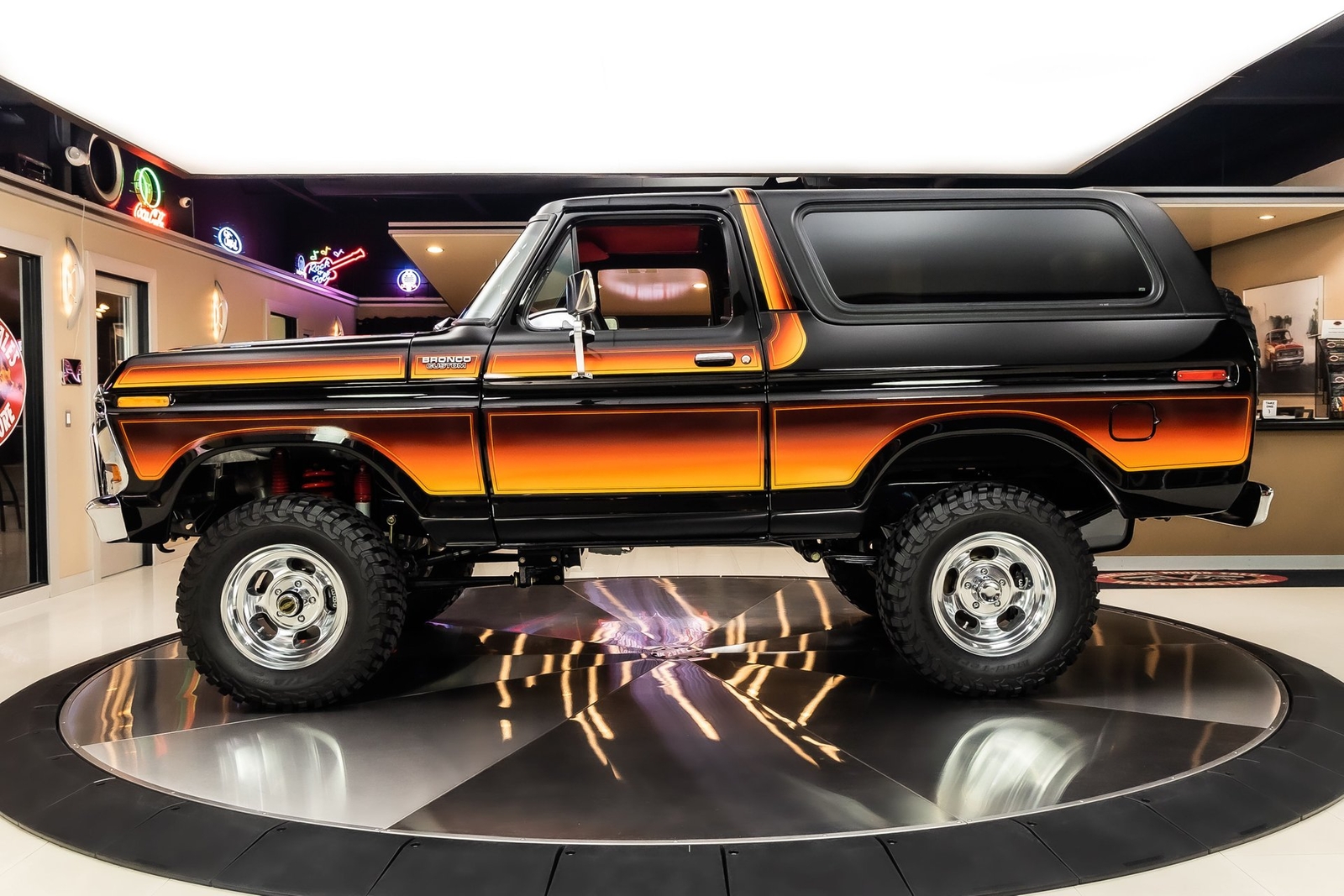 Ford-Bronco-1979-SUV-19
