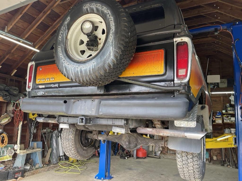 Ford-Bronco-1979-SUV-20