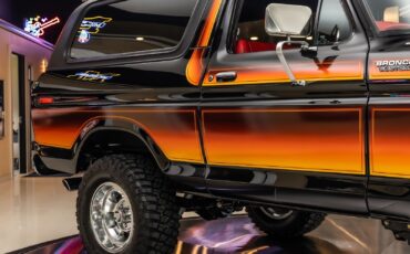 Ford-Bronco-1979-SUV-23