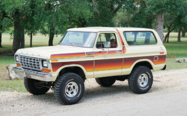 Ford-Bronco-1979-SUV