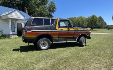 Ford-Bronco-1979-SUV-6
