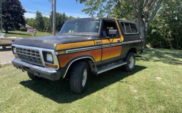 Ford-Bronco-1979-SUV-8