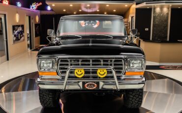 Ford-Bronco-1979-SUV-9