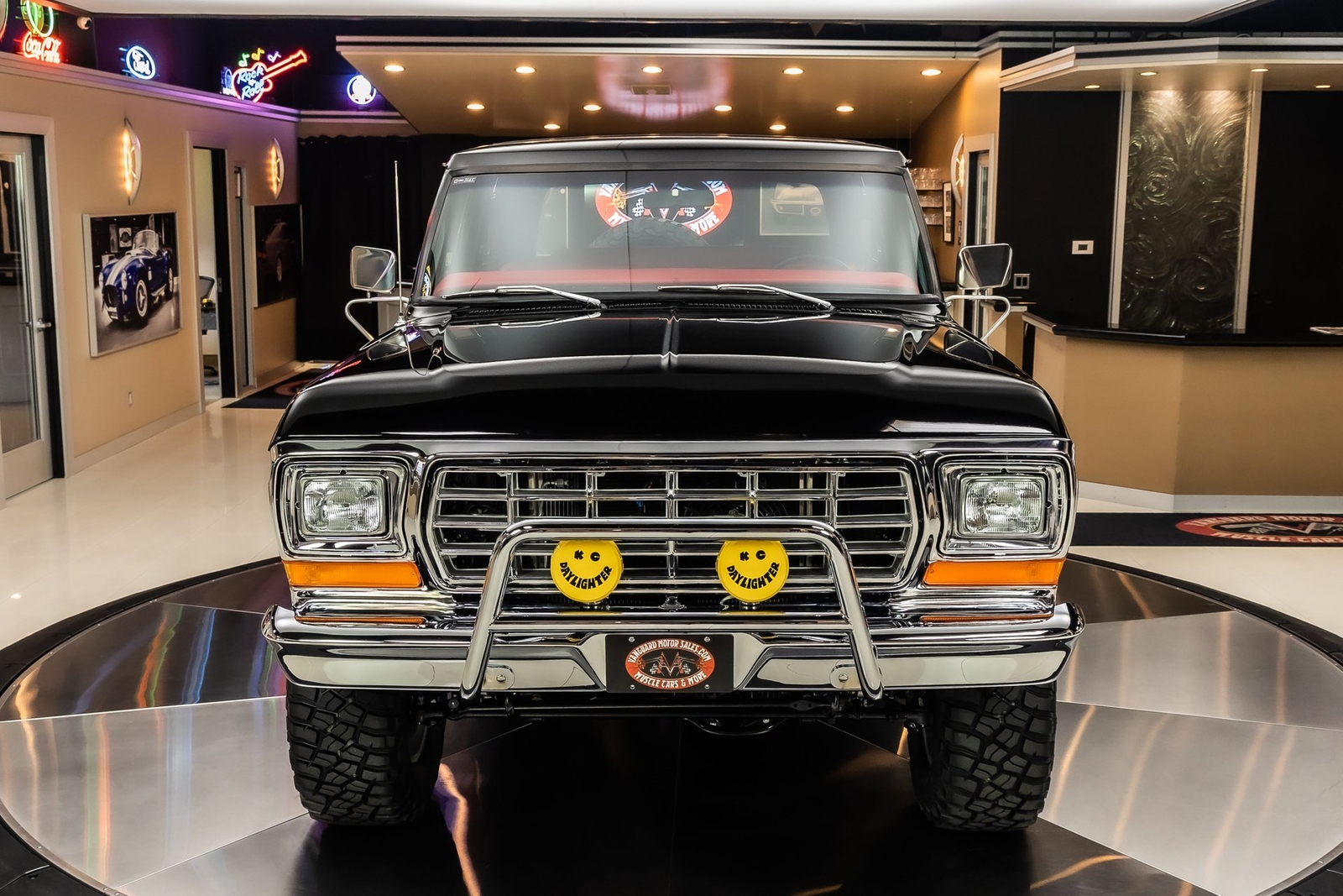 Ford-Bronco-1979-SUV-9