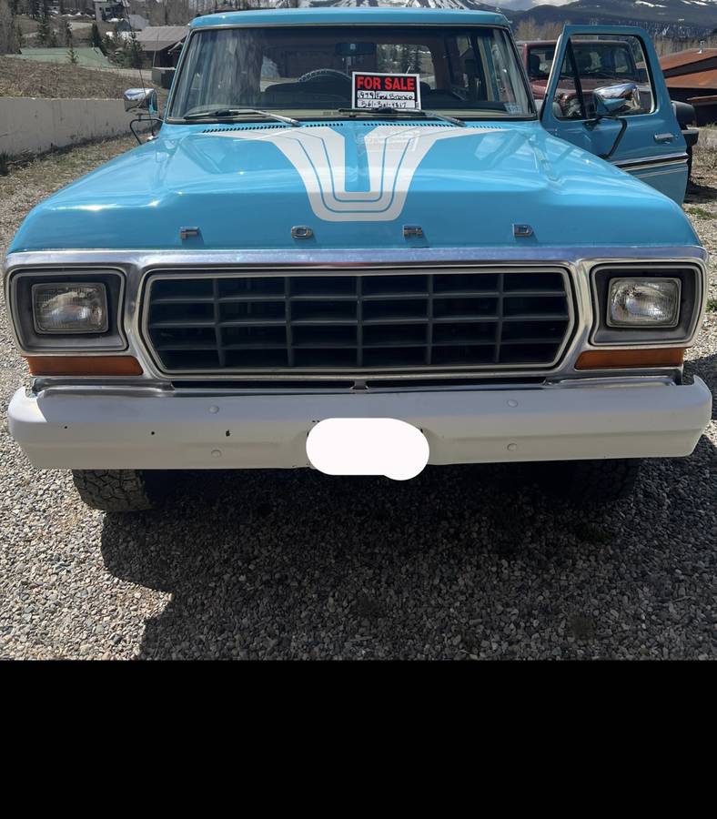Ford-Bronco-1979-blue-4