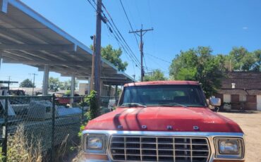 Ford-Bronco-1979-red-5