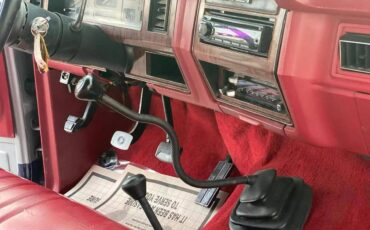 Ford-Bronco-1983-silver-13