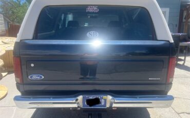 Ford-Bronco-1985-SUV-1